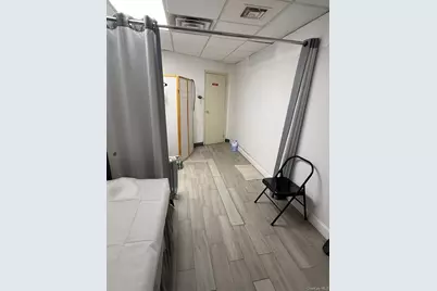 85-12 Queens Boulevard #Ground Floor, Elmhurst, NY 11373 - Photo 4