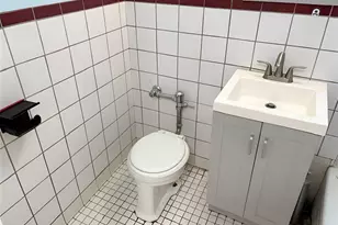 152-72 Melbourne Ave, Flushing, NY 11367 - Photo 8