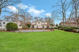 18 Leary Ln, Nesconset, NY 11767 - Photo 12