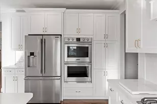 3421 Hawthorne Dr N, Wantagh, NY 11793 - Photo 16