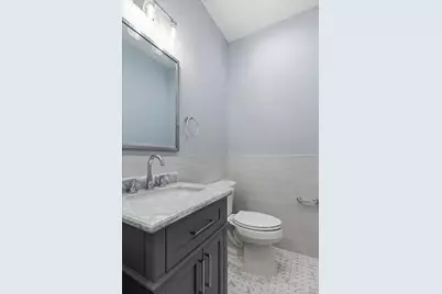 3421 Hawthorne Drive N, Wantagh, NY 11793 - Photo 18