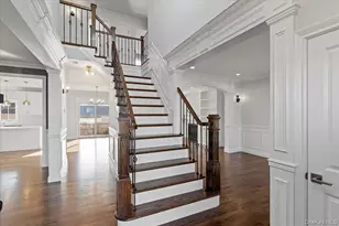 3421 Hawthorne Dr N, Wantagh, NY 11793 - Photo 6