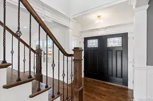 3421 Hawthorne Dr N, Wantagh, NY 11793 - Photo 2