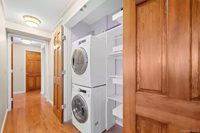 141 Great Neck Road #2G, Great Neck, NY 11021 - Photo 28