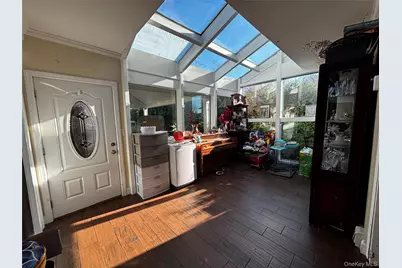 44 Buffet Place, Huntington Station, NY 11746 - Photo 6