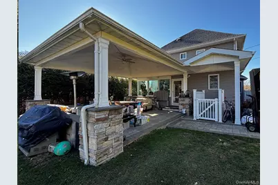 44 Buffet Place, Huntington Station, NY 11746 - Photo 14