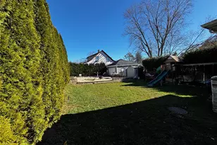 44 Buffet Pl, Huntington Station, NY 11746 - Photo 10