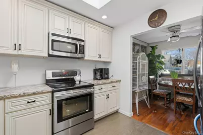 9 Lynch Street, Huntington Station, NY 11746 - Photo 16