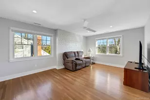 36 Lynwood Rd, Scarsdale, NY 10583 - Photo 22