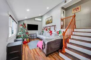 67 Howard Ave, Freeport, NY 11520 - Photo 6