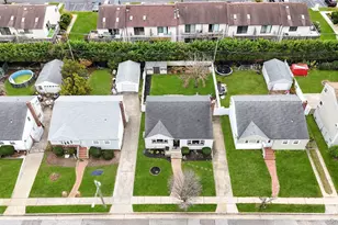 67 Howard Ave, Freeport, NY 11520 - Photo 34