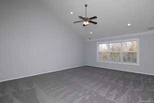 128 Village Green Dr, Port Jefferson Station, NY 11776 - Photo 4