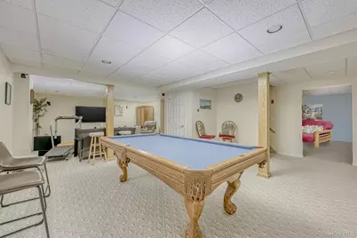 6 Wedge Way, Suffern, NY 10901 - Photo 18