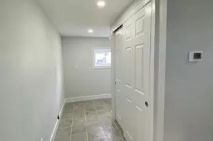 249 Claywood, Brentwood, NY 11717 - Photo 14