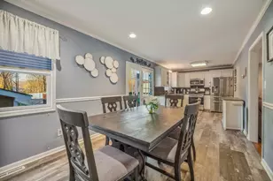 19 Hillside Ave, Suffern, NY 10901 - Photo 8