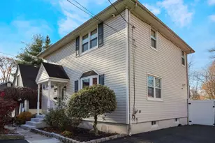 19 Hillside Ave, Suffern, NY 10901 - Photo 24