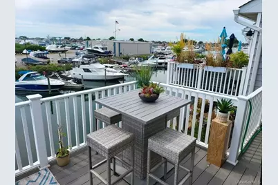 54 Ocean Watch Court #54, Freeport, NY 11520 - Photo 20