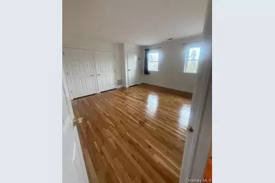 250 Artist Lake Drive, Middle Island, NY 11953 - Photo 2