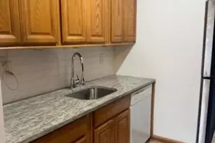 250 Artist Lake Dr, Middle Island, NY 11953 - Photo 4