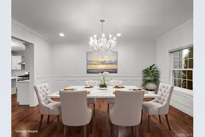 22 Preston Lane, Syosset, NY 11791 - Photo 12