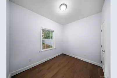 22 Preston Lane, Syosset, NY 11791 - Photo 16