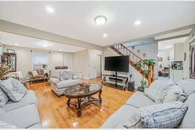 38 Farm Lane, Levittown, NY 11756 - Photo 4