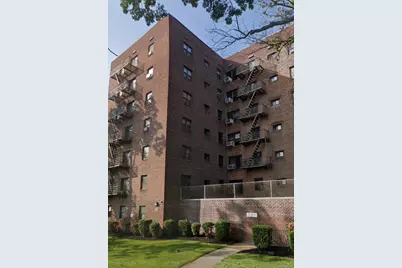 8740 Francis Lewis Boulevard #A25, Queens Village, NY 11427 - Photo 20