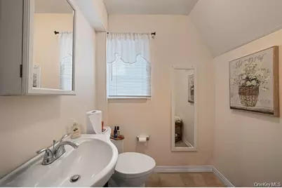 1405 Montauk Highway, Oakdale, NY 11769 - Photo 6