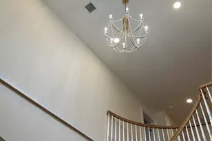 19 Sunlight Hill, Yonkers, NY 10704 - Photo 4