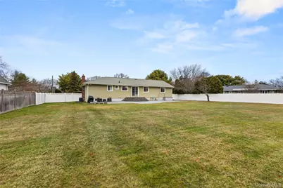 6 Sunny Lane, Bay Shore, NY 11706 - Photo 18