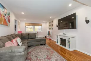 45 Hill Park Ave, Great Neck, NY 11021 - Photo 4