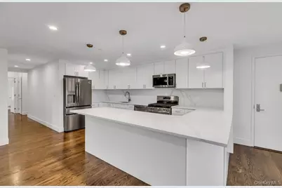 1431 Old Northern Boulevard #5, Roslyn, NY 11576 - Photo 8