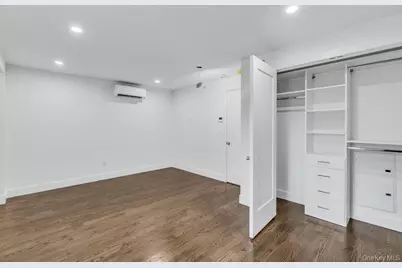 1431 Old Northern Boulevard #4, Roslyn, NY 11576 - Photo 12