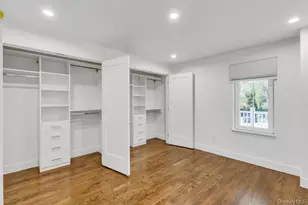 1431 Old Northern Blvd, Roslyn, NY 11576 - Photo 14
