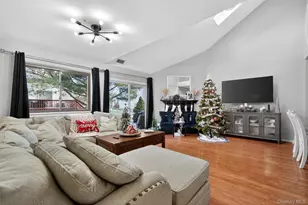36 Sycamore Ct, Highland Mills, NY 10930 - Photo 8