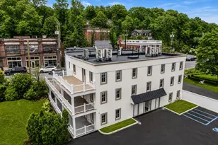 1431 Old Northern Blvd, Roslyn, NY 11576 - Photo 16