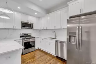 1431 Old Northern Blvd, Roslyn, NY 11576 - Photo 16
