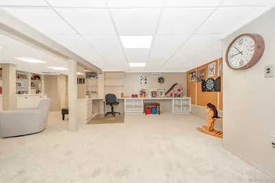 17 Thide Court, Smithtown, NY 11787 - Photo 40