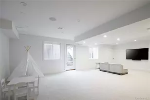 1700 Cedar Dr, Southold, NY 11971 - Photo 18