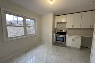 35 Dickinson Ave, Nyack, NY 10960 - Photo 8