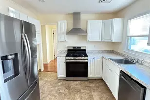 50 W Lake Dr, Patchogue, NY 11772 - Photo 18