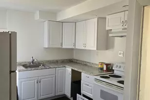 130 Center St, Ellenville, NY 12428 - Photo 2