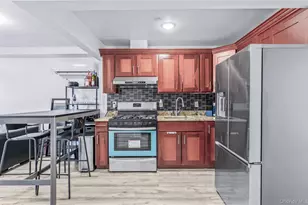 30-63 31st St, Astoria, NY 11102 - Photo 4