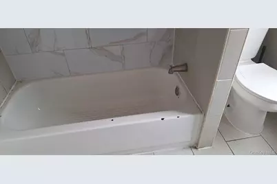 329 Beach 29th Street #2R, Far Rockaway, NY 11691 - Photo 8