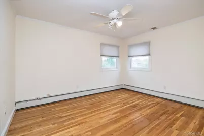 40 Cambridge Road, East Rockaway, NY 11518 - Photo 18