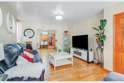 9432 94th Street, Ozone Park, NY 11416 - Photo 4