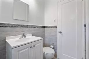 32-40 89th St, East Elmhurst, NY 11369 - Photo 16