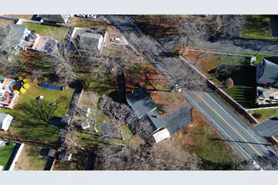 211 Mooney Pond Road, Selden, NY 11784 - Photo 40