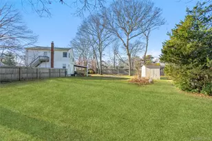 211 Mooney Pond Rd, Selden, NY 11784 - Photo 36