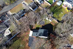 211 Mooney Pond Rd, Selden, NY 11784 - Photo 38